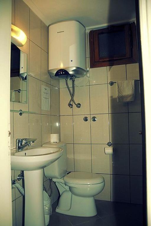 Ikont Hotel Gulluk Exterior photo