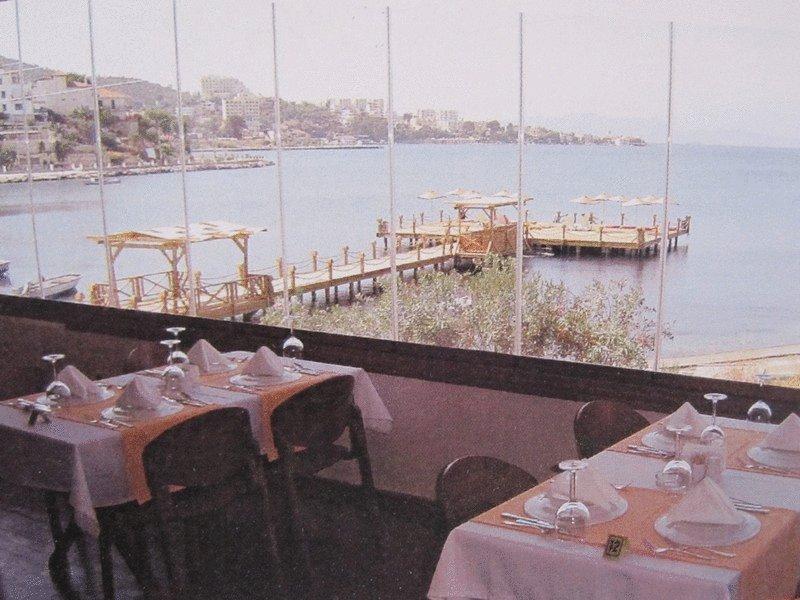 Ikont Hotel Gulluk Restaurant photo